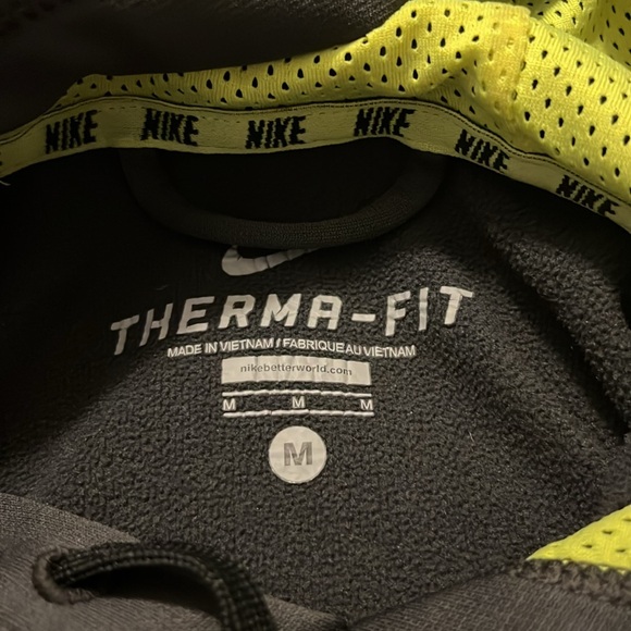 Nike therma-fit hoodie sweatshirt size medium - Picture 4 of 6